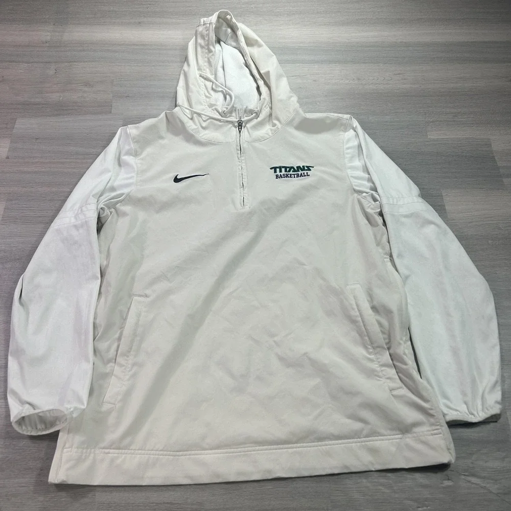 Cal State Fullerton Titans Basketball Jacket Mens Large White Nike Hood Pullover